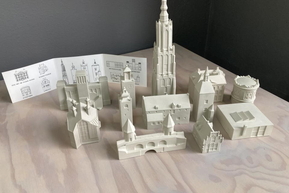 miniatuur monumenten van Amersfoort in porselein